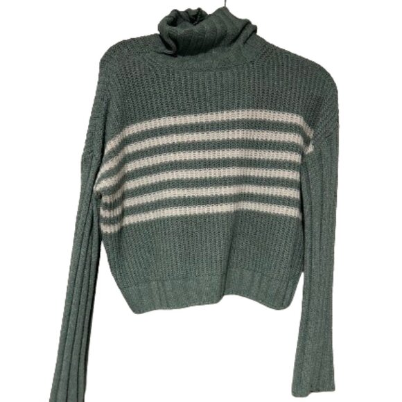 ✨ Turquoise Sweater with White Stripes - Medium - Picture 1 of 3